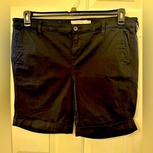Torrid size 16 Bermuda shorts